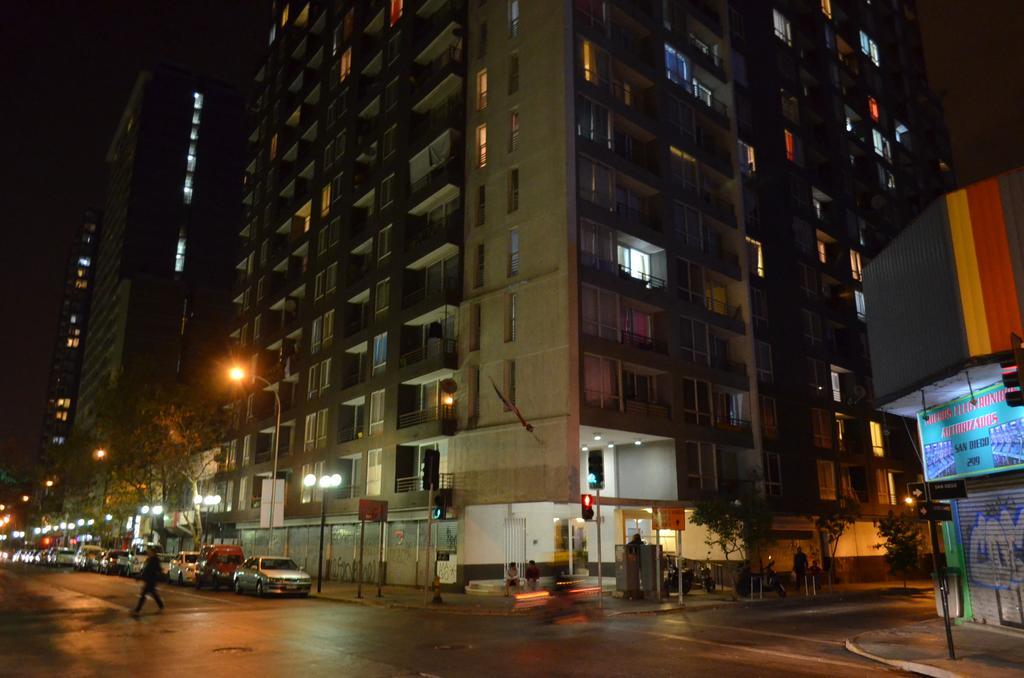 Stgo Centro, Departamentos Amoblados Paz Apartment Сантяго Екстериор снимка