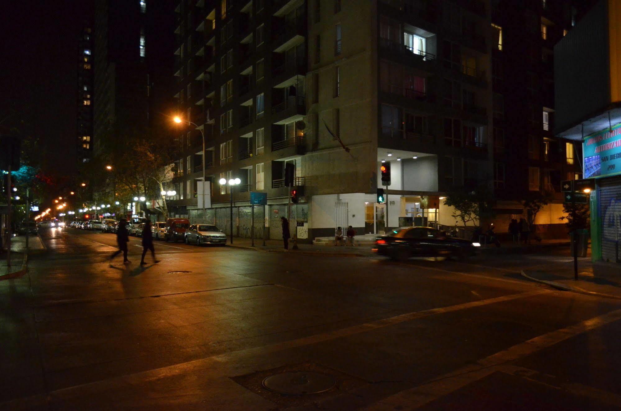 Stgo Centro, Departamentos Amoblados Paz Apartment Сантяго Екстериор снимка