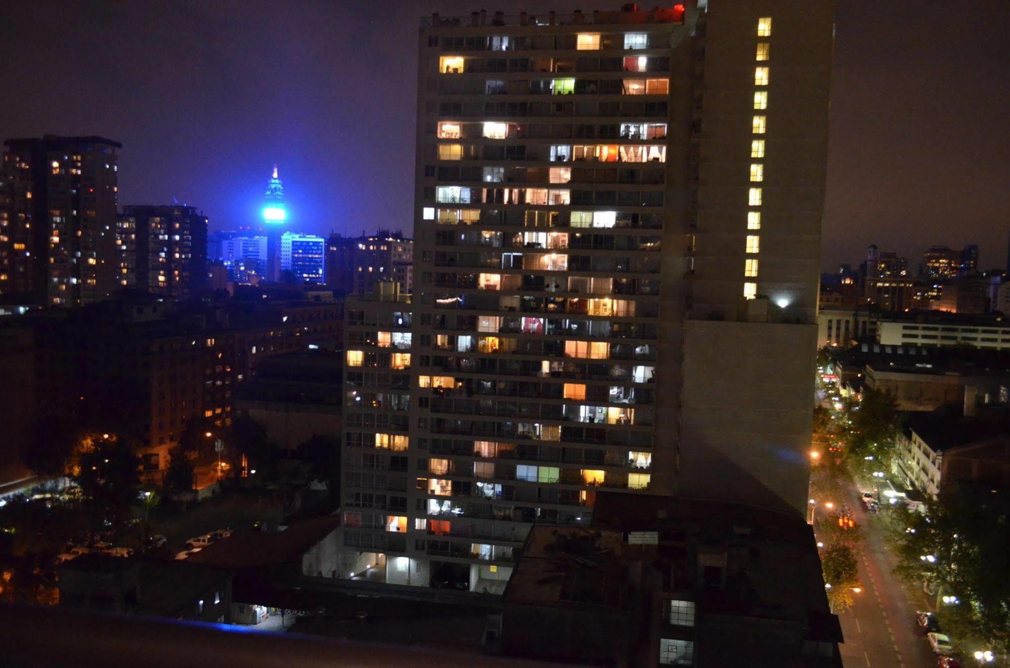 Stgo Centro, Departamentos Amoblados Paz Apartment Сантяго Екстериор снимка