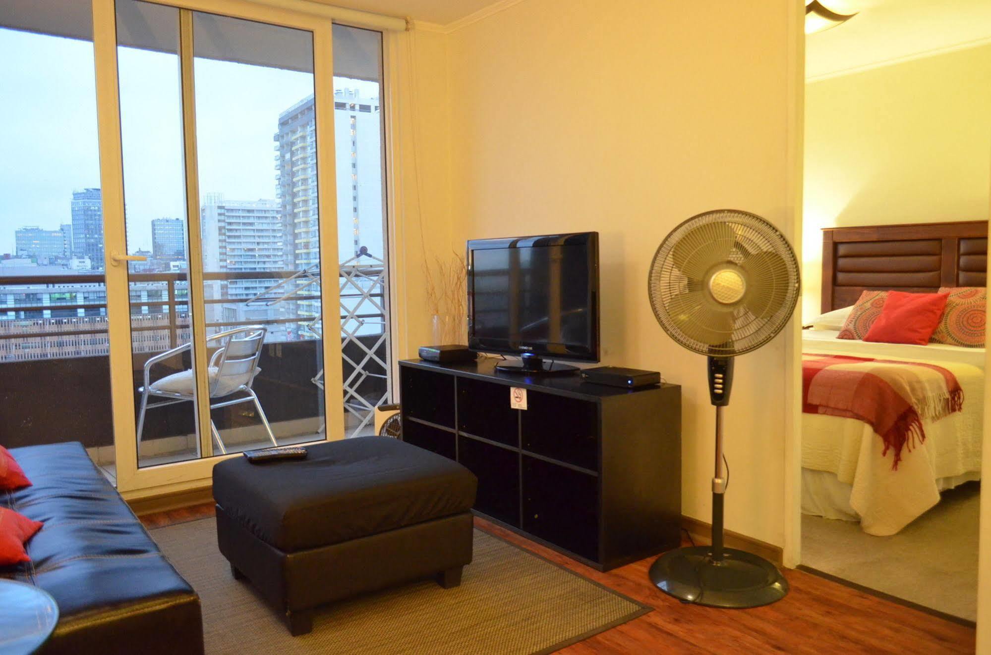 Stgo Centro, Departamentos Amoblados Paz Apartment Сантяго Екстериор снимка