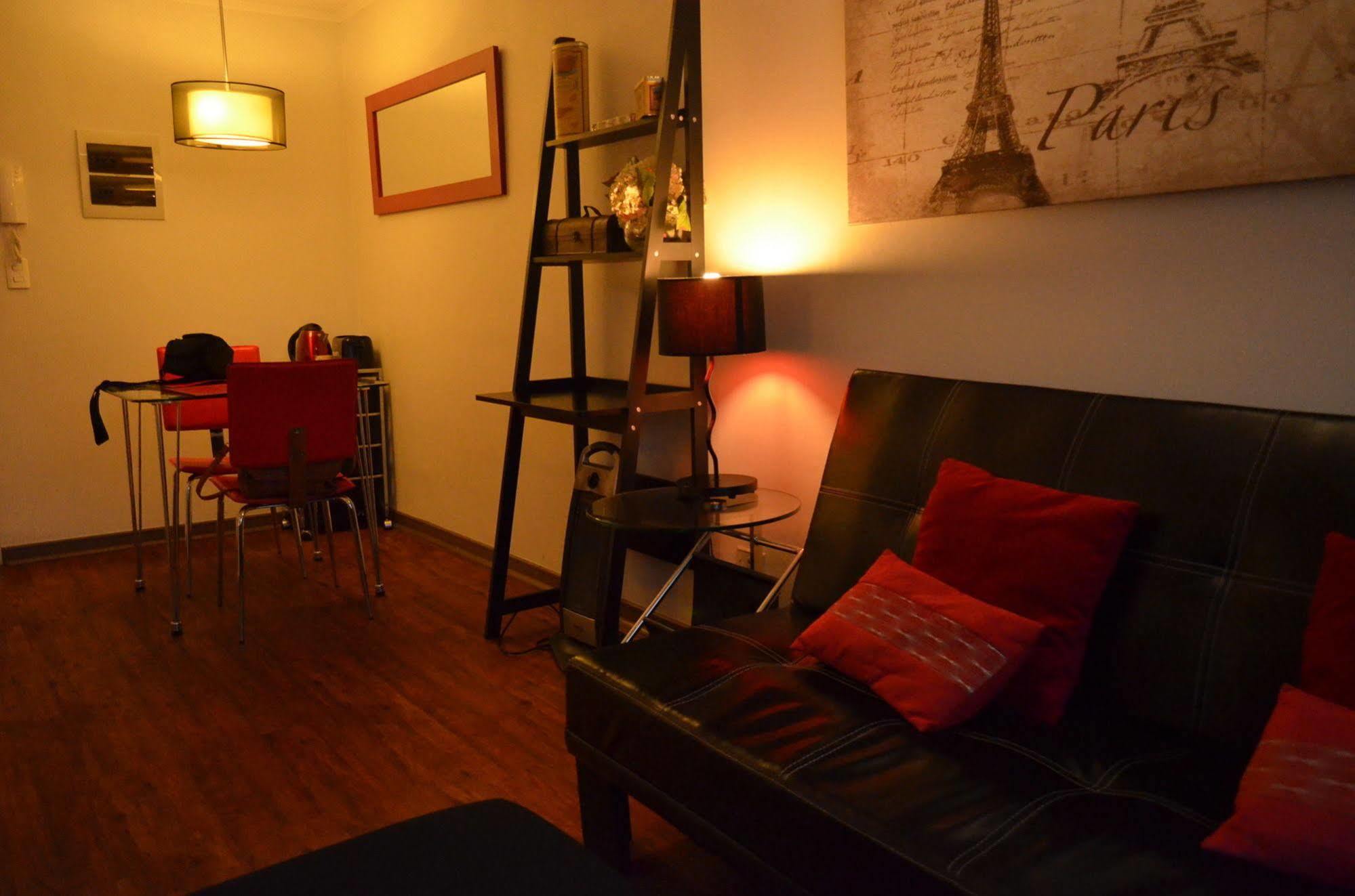Stgo Centro, Departamentos Amoblados Paz Apartment Сантяго Екстериор снимка