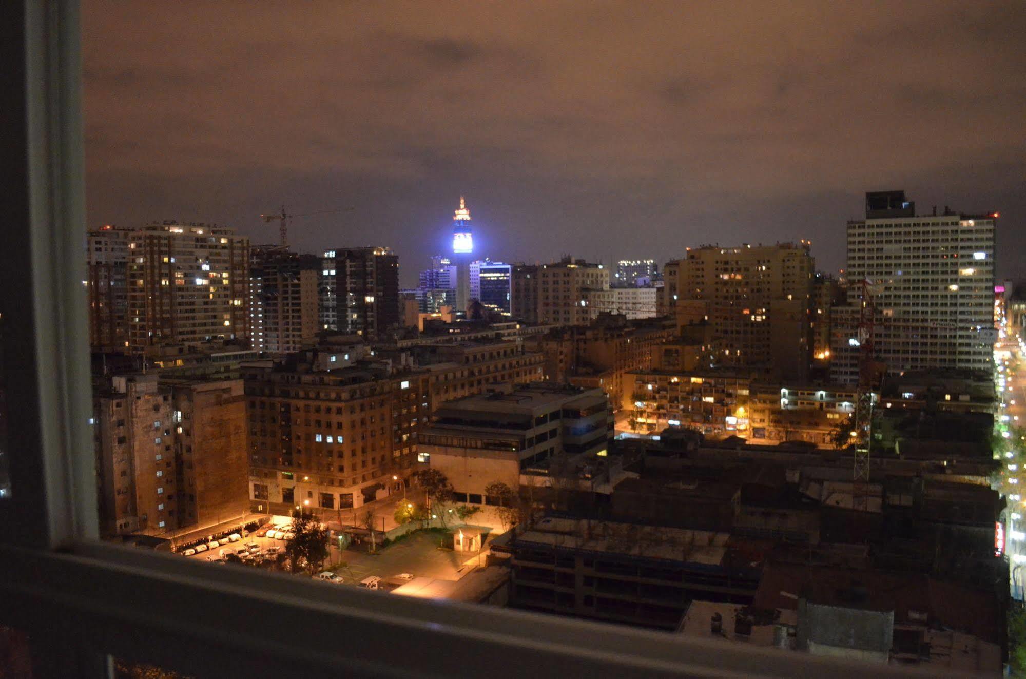 Stgo Centro, Departamentos Amoblados Paz Apartment Сантяго Екстериор снимка