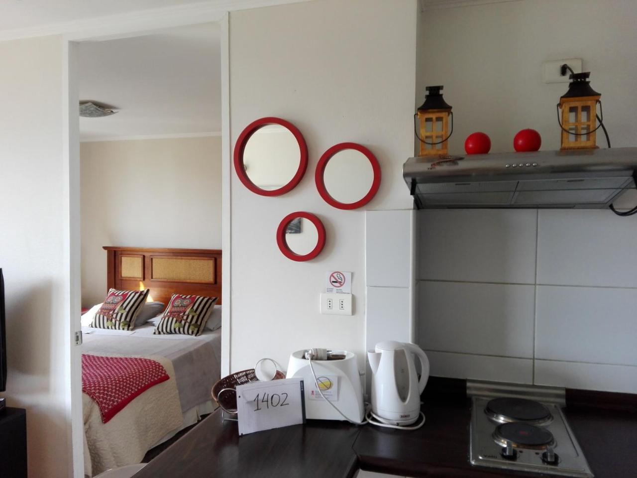 Stgo Centro, Departamentos Amoblados Paz Apartment Сантяго Екстериор снимка